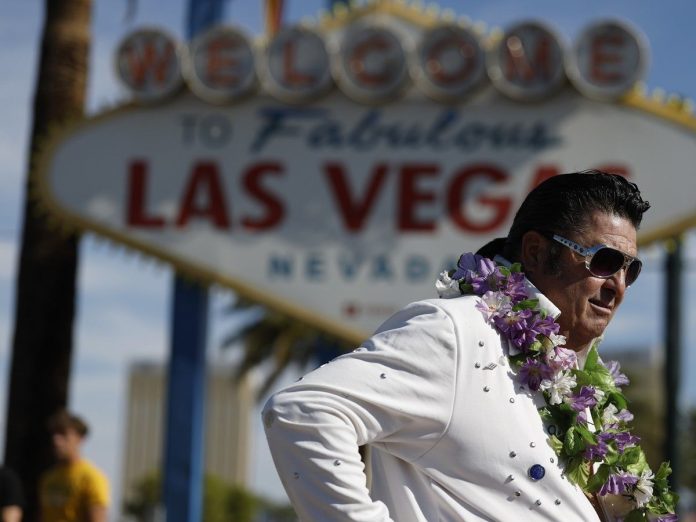 ‘No Tax on Tips’ would’ve helped Las Vegas servers — were it not for a ‘Trump slump’