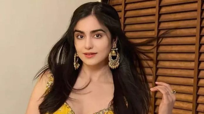 అదా శర్మ రామరసంతో కన్నడ సినిమాకి తిరిగి వచ్చింది